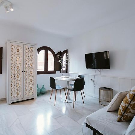 Complete Studio With Terrace - 1Bth- La Giralda Sevilha Exterior foto