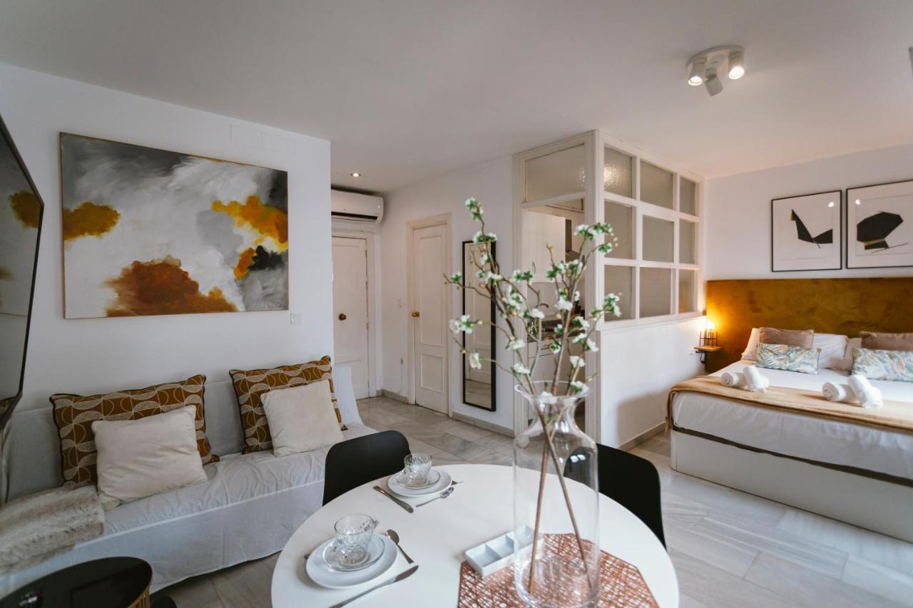Complete Studio With Terrace - 1Bth- La Giralda Sevilha Exterior foto